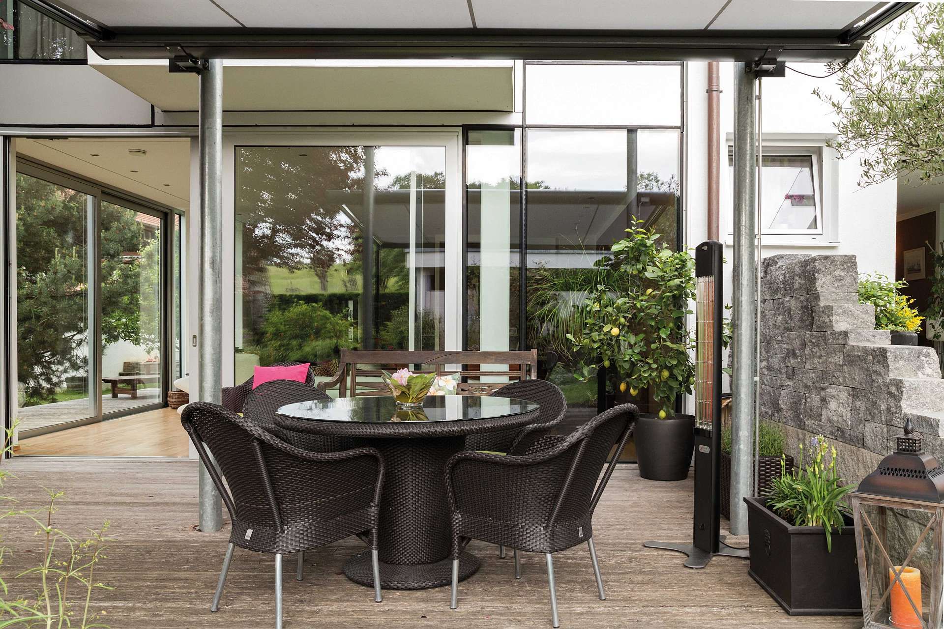 WIGRO Heizung für Terrassenüberdachung - Heat-Tower
